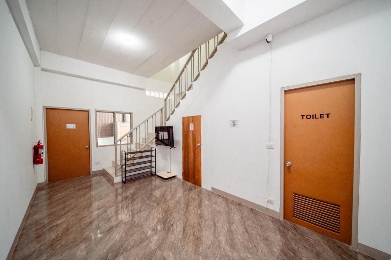 Socialer Coliving & Coworking Space Chiang Mai Exterior photo